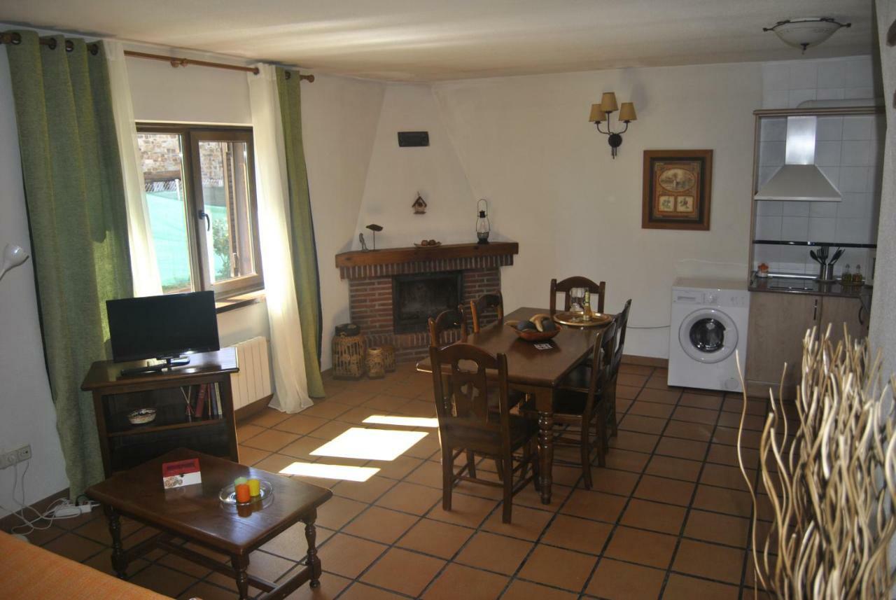 Huertas Appartamento La Serna del Monte Esterno foto